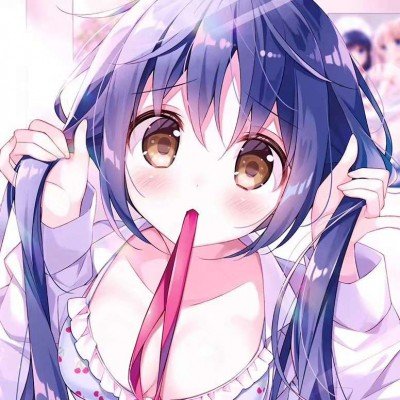 美女COS《巫师3》叶奈法惊艳绝伦 白嫩香肩紫眸勾人